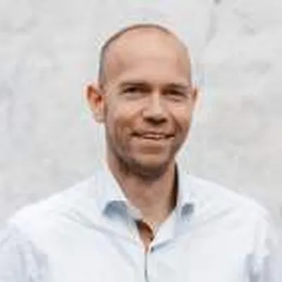 Portrett av Harald Schult Ulriksen